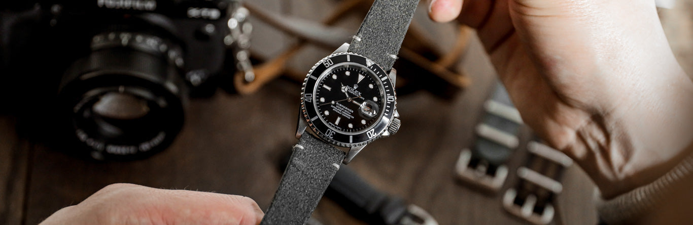 Submariner with strap Clearance