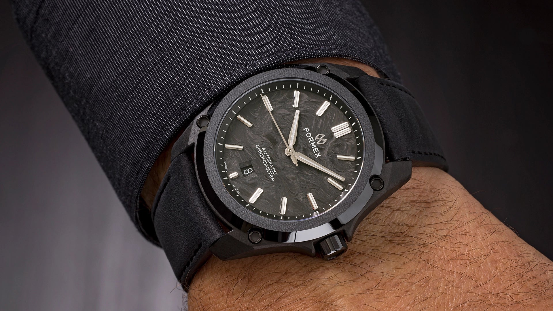 pharfaite LACE LIMITATION ETERNA モノトーン Formex Essence Leggera FortyThree (43mm) COSC Automatic