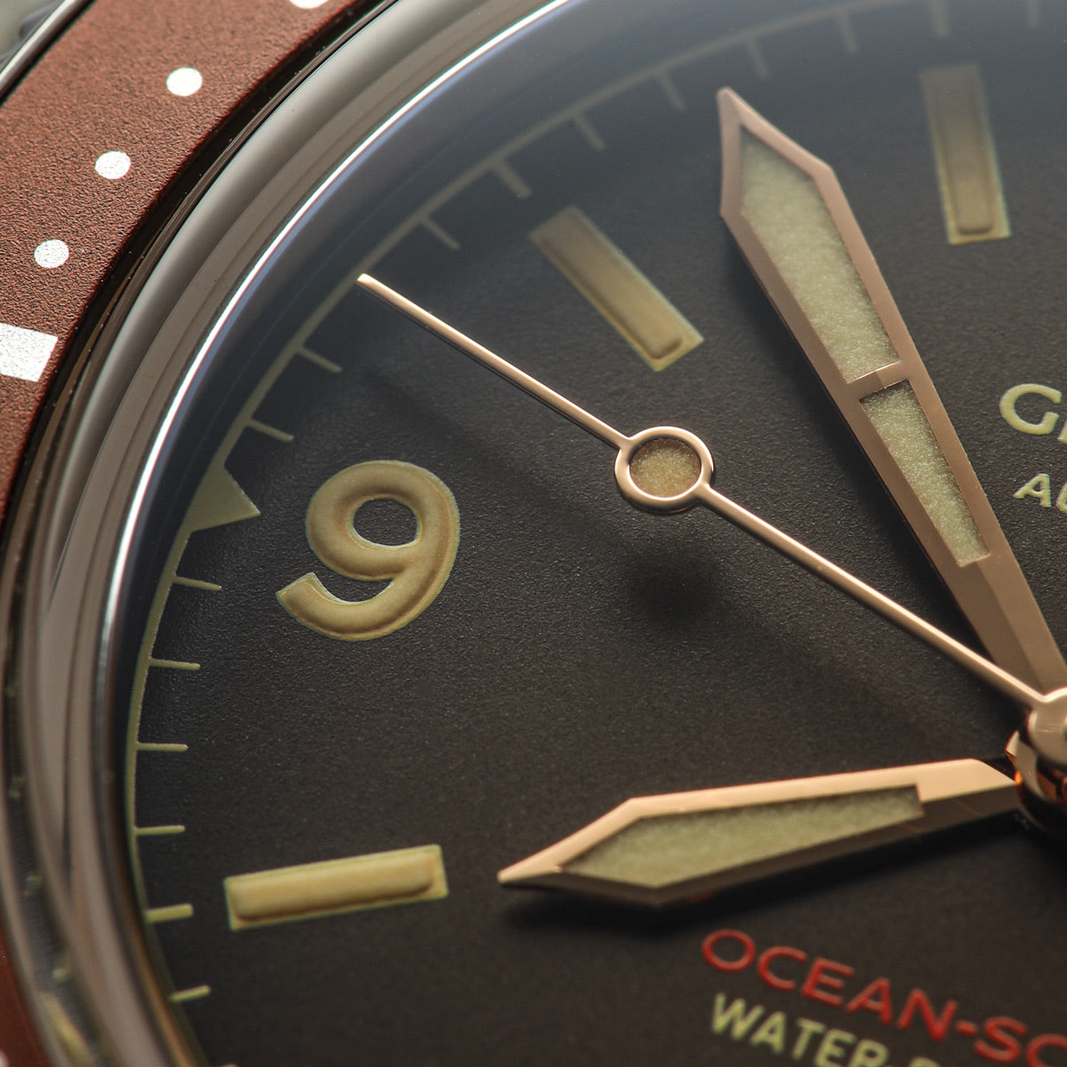 Ocean-Scout Dive Watch Sienna Brown LIKE NEW