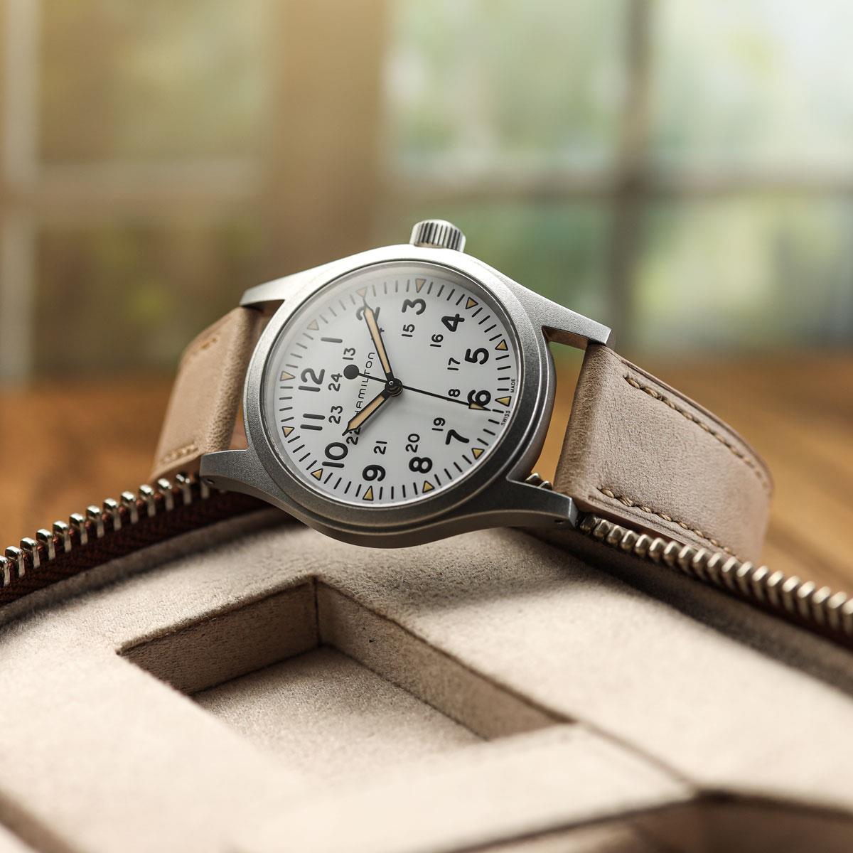 Brixham Flat Leather Watch Strap - Pastel Beige