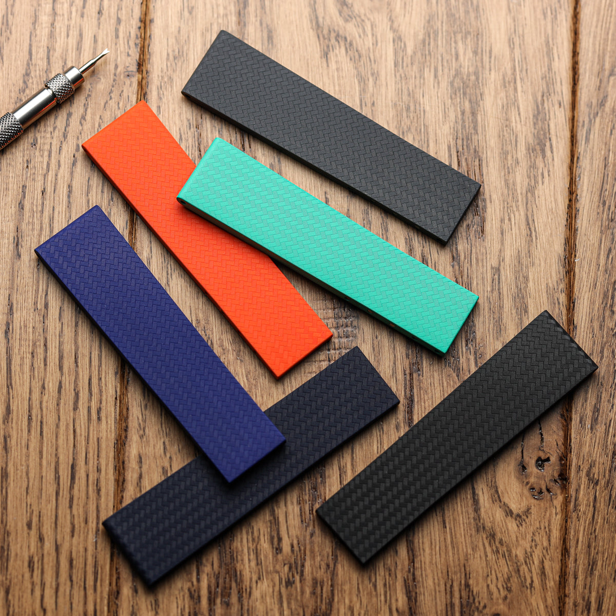 WatchGecko 400 Italian Rubber Strap 2 Additional Parts - Military Green