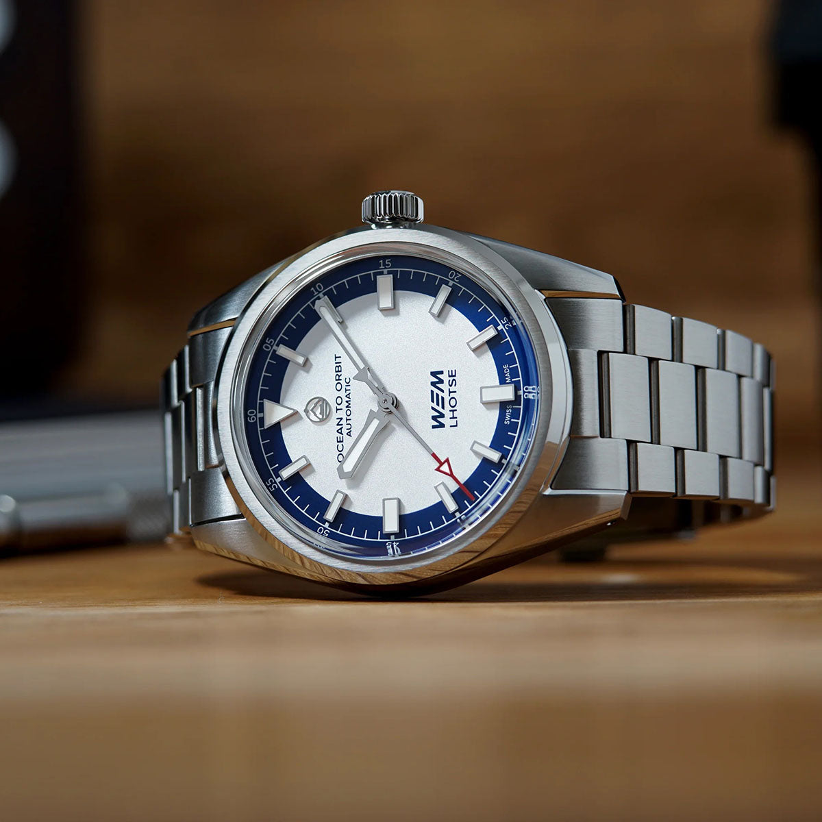 Ocean To Orbit LHOTSE WEM 38.5mm Limited Edition LIKE NEW