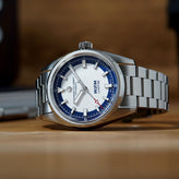 Ocean To Orbit LHOTSE WEM 38.5mm Limited Edition LIKE NEW