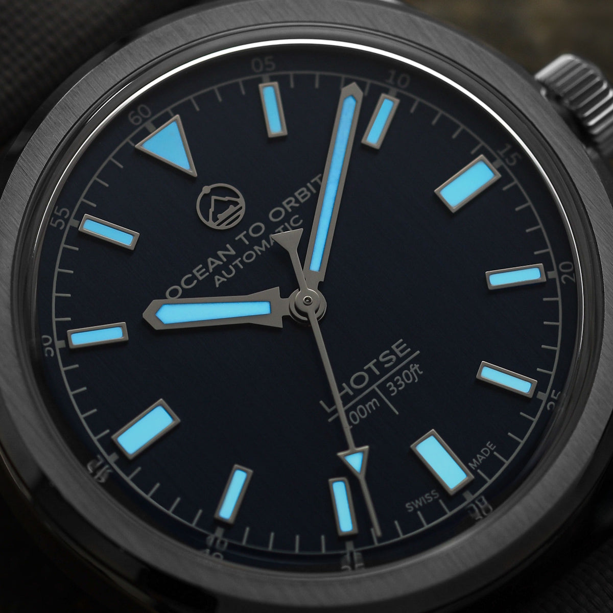 Ocean To Orbit LHOTSE Blue Steel 38.5mm Bracelet LIKE NEW