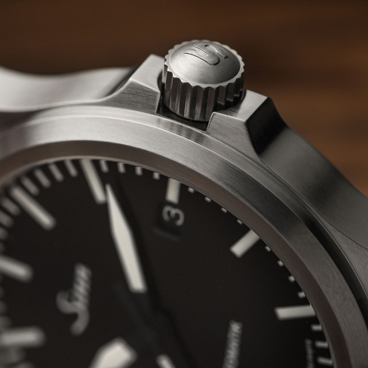 Sinn 556 I Automatic Sports Watch - Black Dial - Solid Bracelet