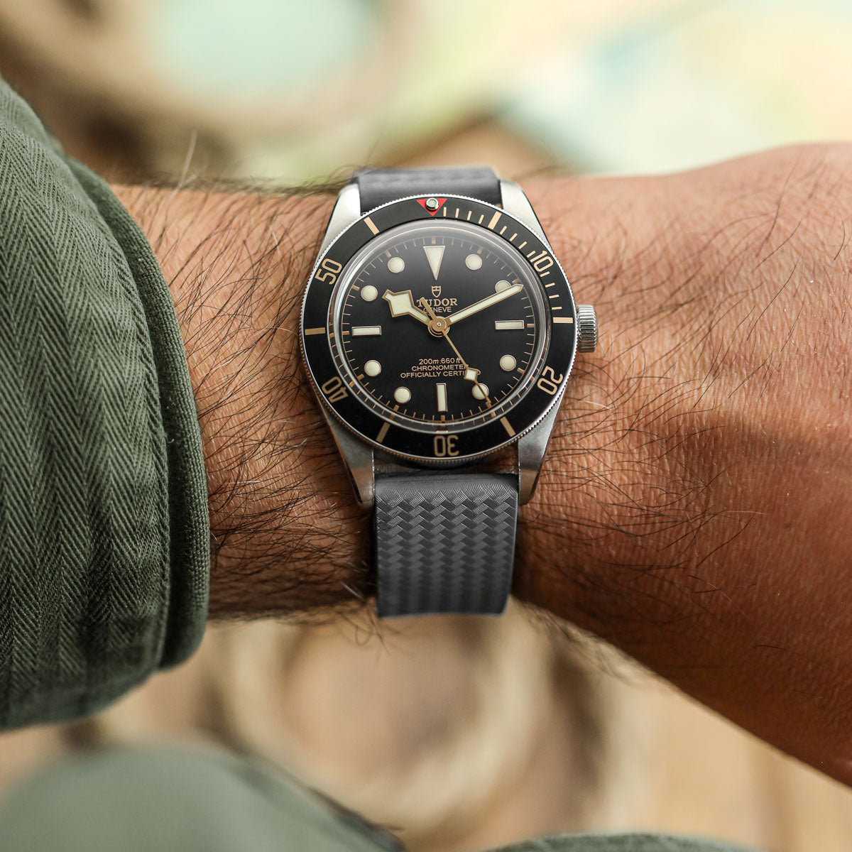 WatchGecko 400 Italian Rubber Strap 2 Additional Parts - Black