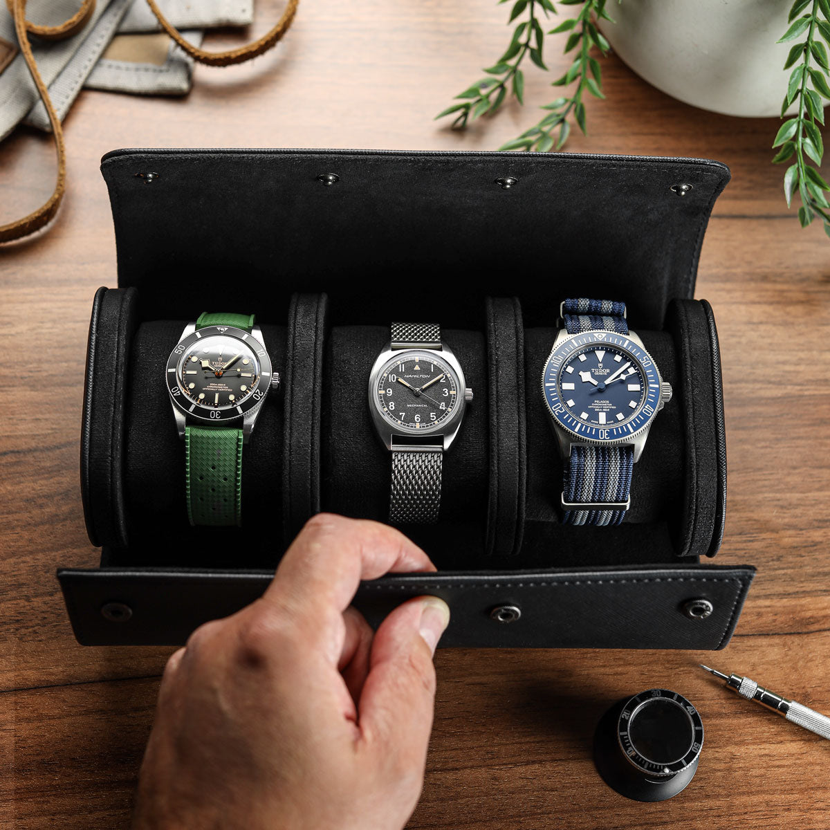 WatchGecko 3 Watch Travel Roll Case - Black