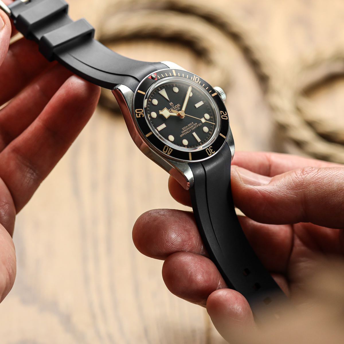 WatchGecko Premium Rubber Watch Strap to fit Tudor Black Bay 58 - Black