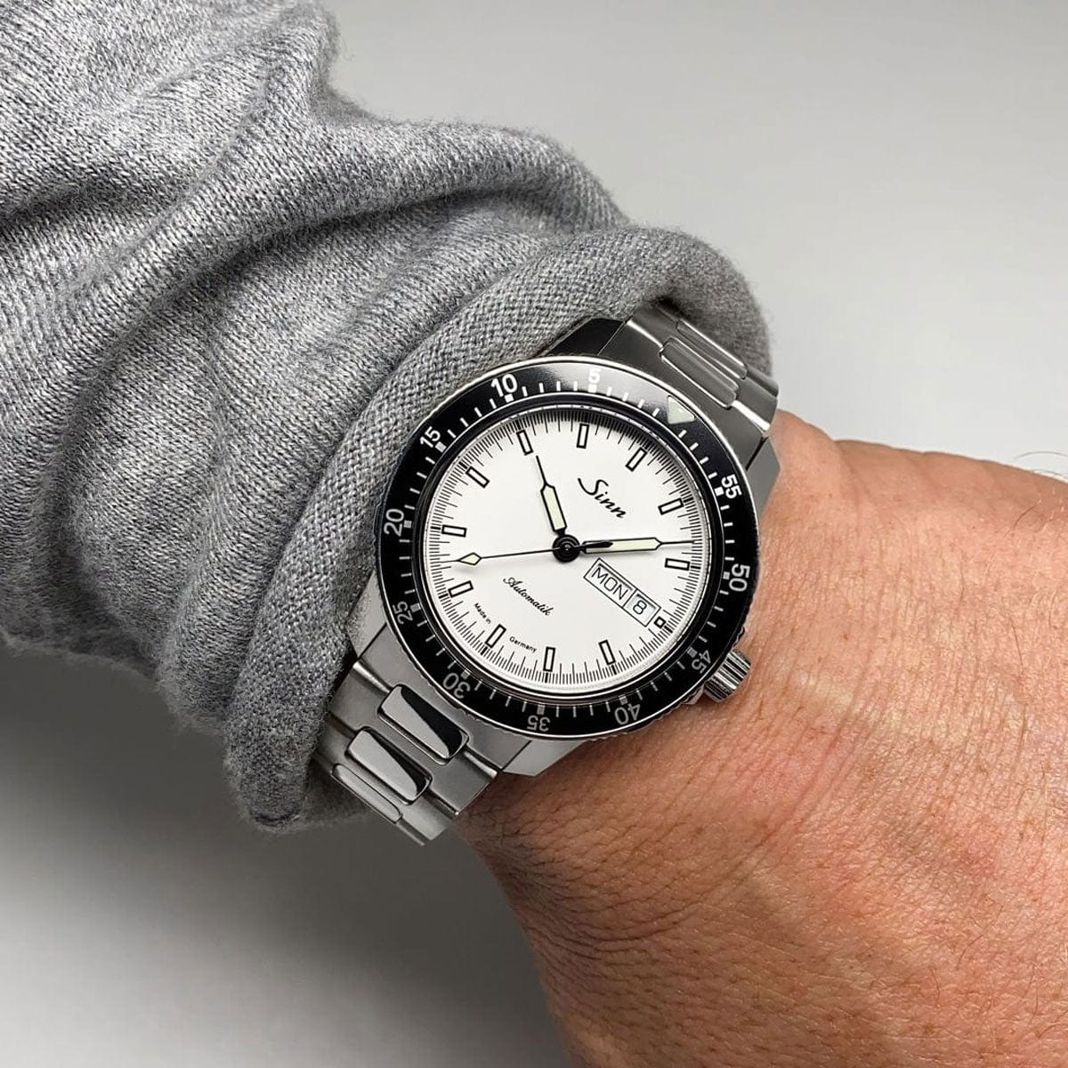 104 St Sa I Automatic Sports Watch - White Dial - Solid Bracelet - NEARLY NEW