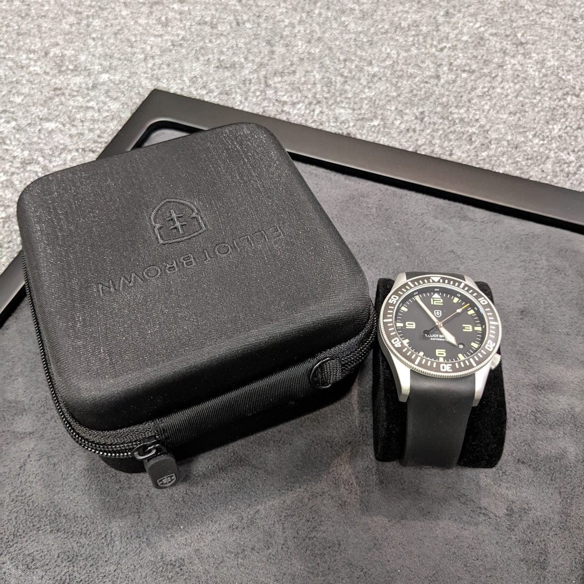Elliot Brown Holton Automatic 101-A11 - Silver/Black - NEARLY NEW