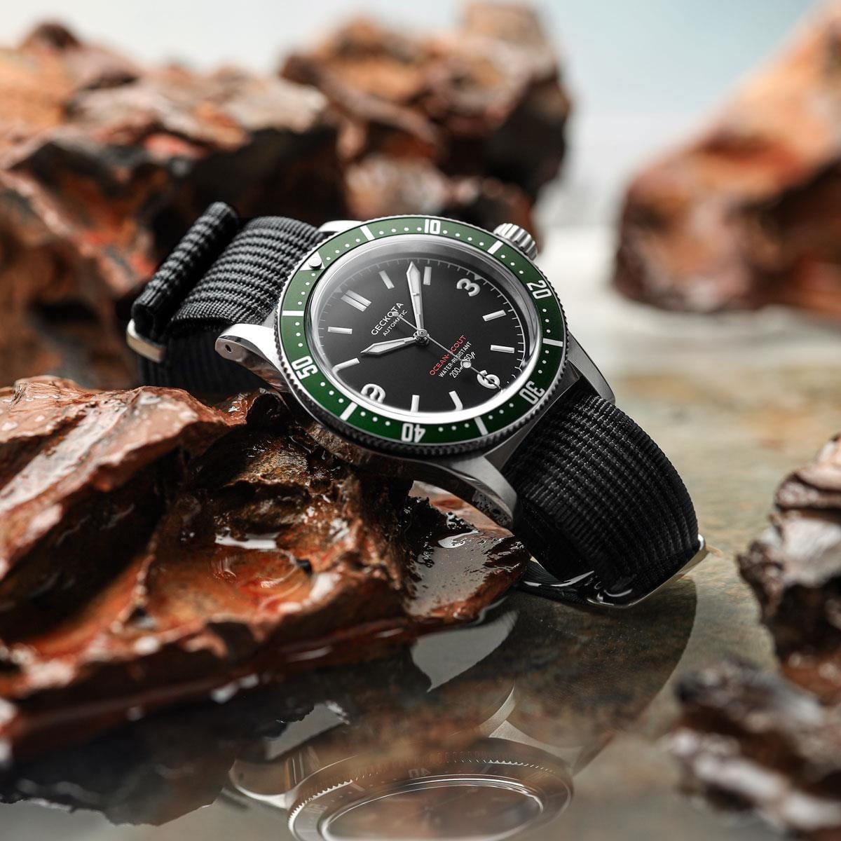 Geckota Ocean-Scout Dive watch - Emerald Green - Black Nylon Strap