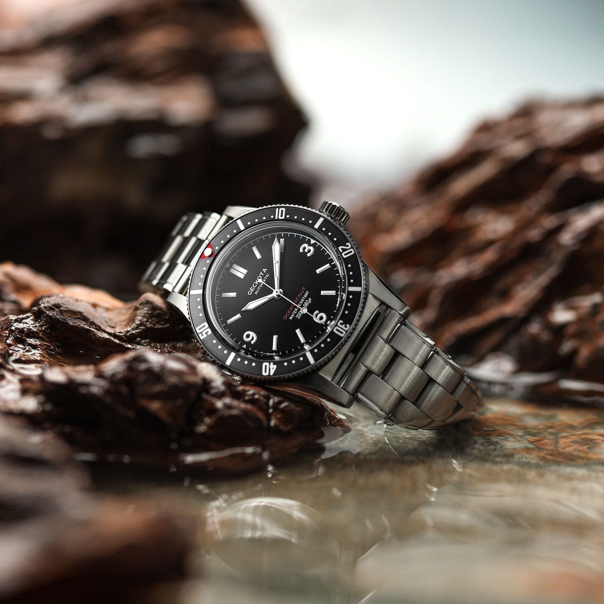 Geckota Ocean-Scout Dive Watch - Raven Black - Berwick Stainless Steel Strap
