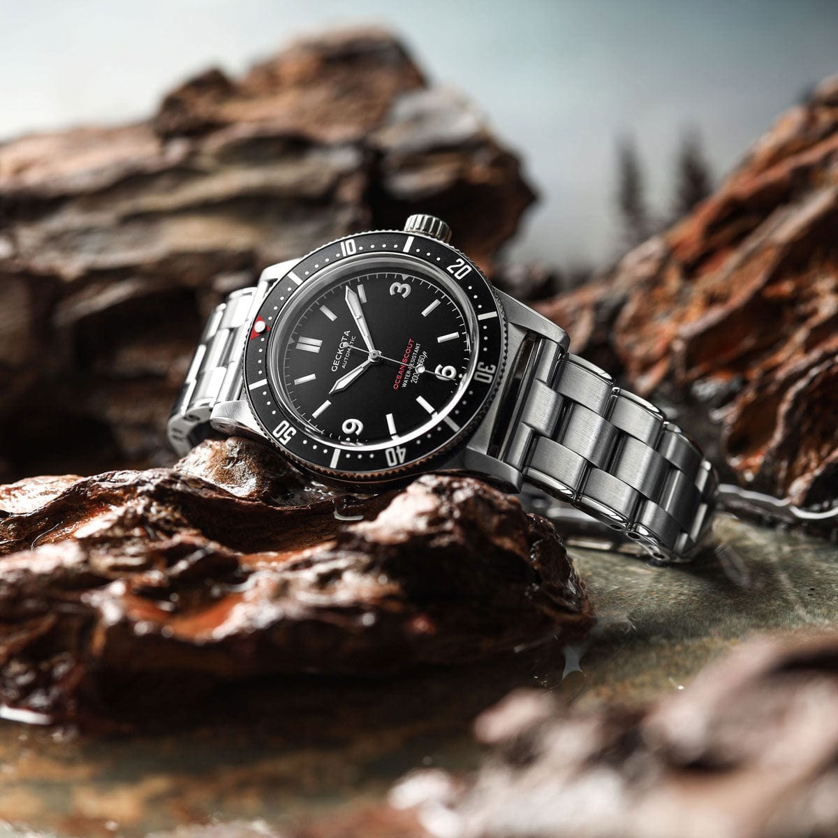 Geckota Ocean-Scout Dive Watch - Raven Black - Berwick Stainless Steel Strap