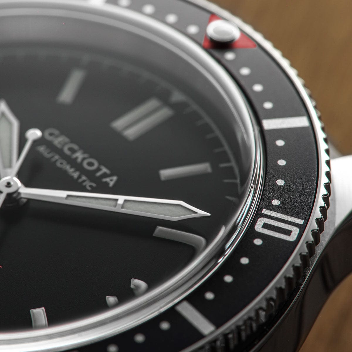 Geckota Ocean-Scout Dive Watch - Raven Black - Berwick Stainless Steel Strap