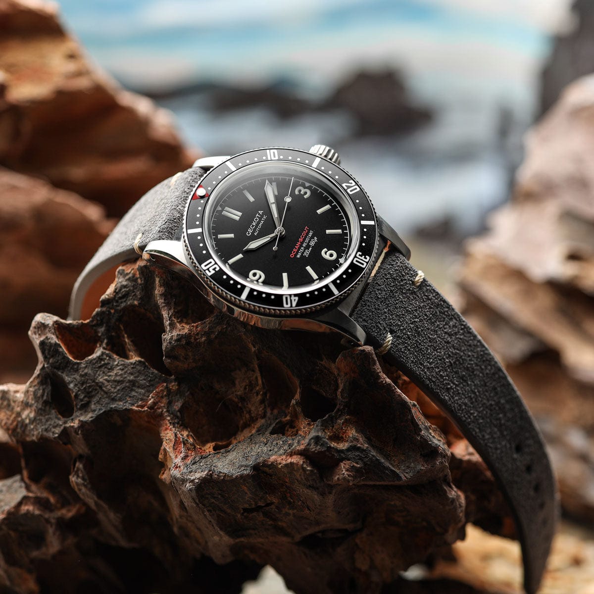 Geckota Ocean-Scout Dive Watch - Raven Black - Grey Suede Stanway Strap