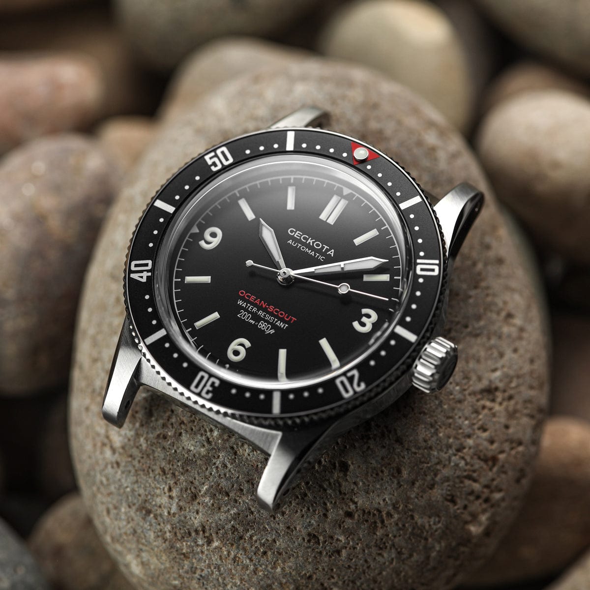 Geckota Ocean-Scout Dive Watch - Raven Black - Grey Suede Stanway Strap