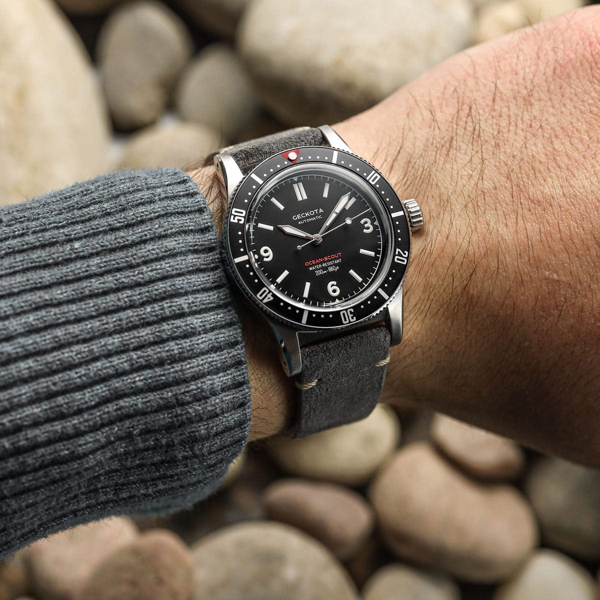 Geckota Ocean-Scout Dive Watch - Raven Black - Grey Suede Stanway Strap