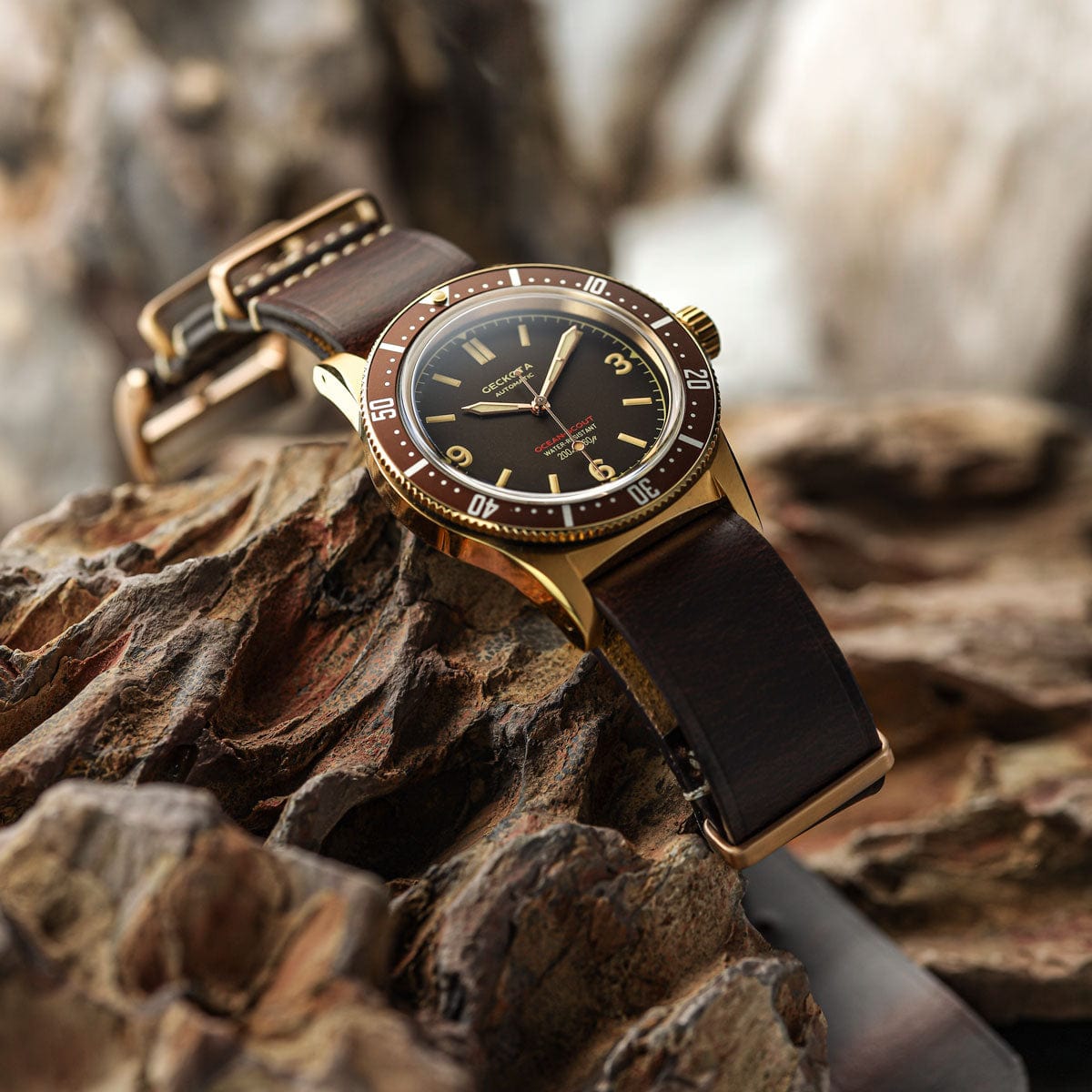 Geckota Ocean-Scout Dive Watch - Sienna Brown - Gold