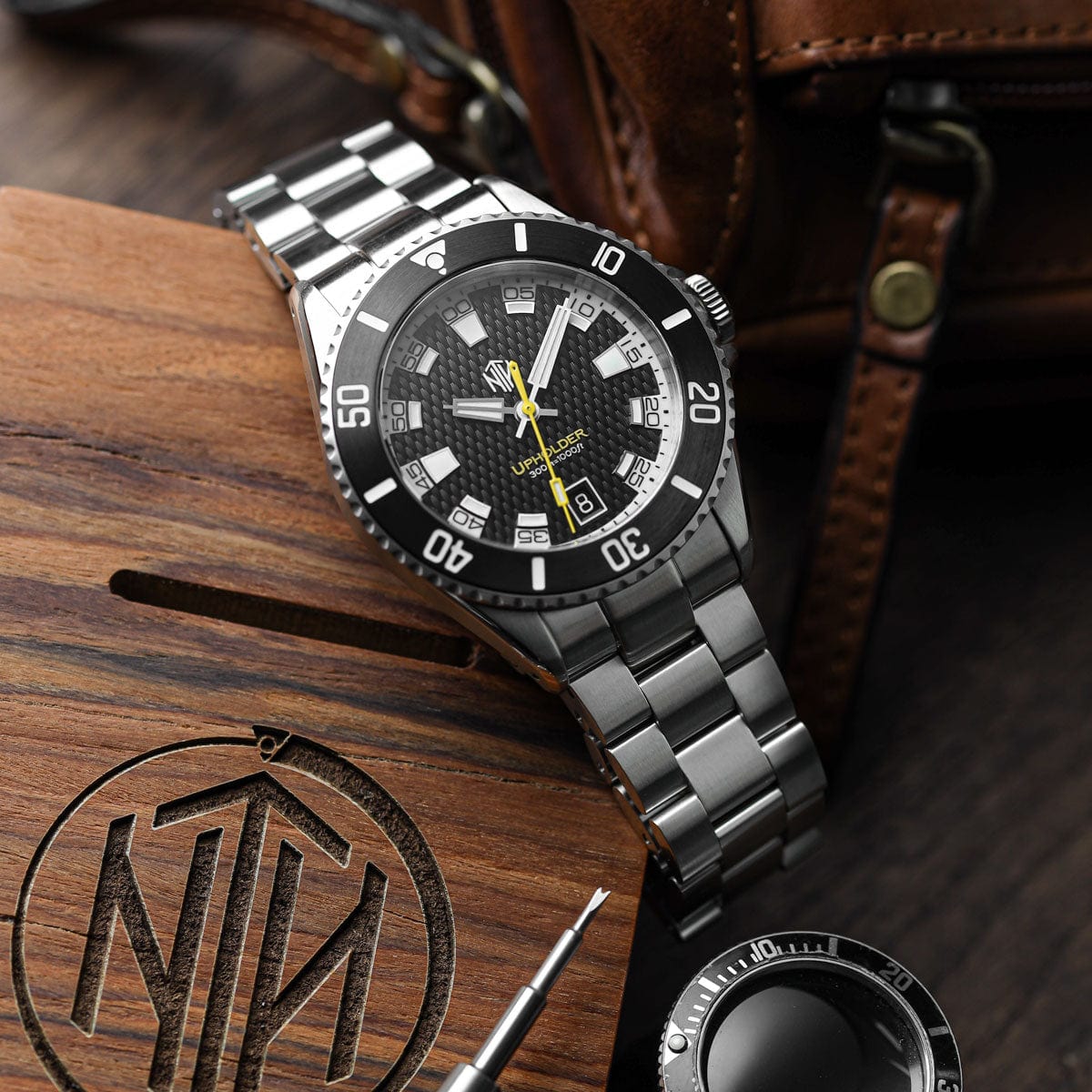 NTH Upholder Autmatc Diver's Watch Date - Black Dial - NEARLY NEW