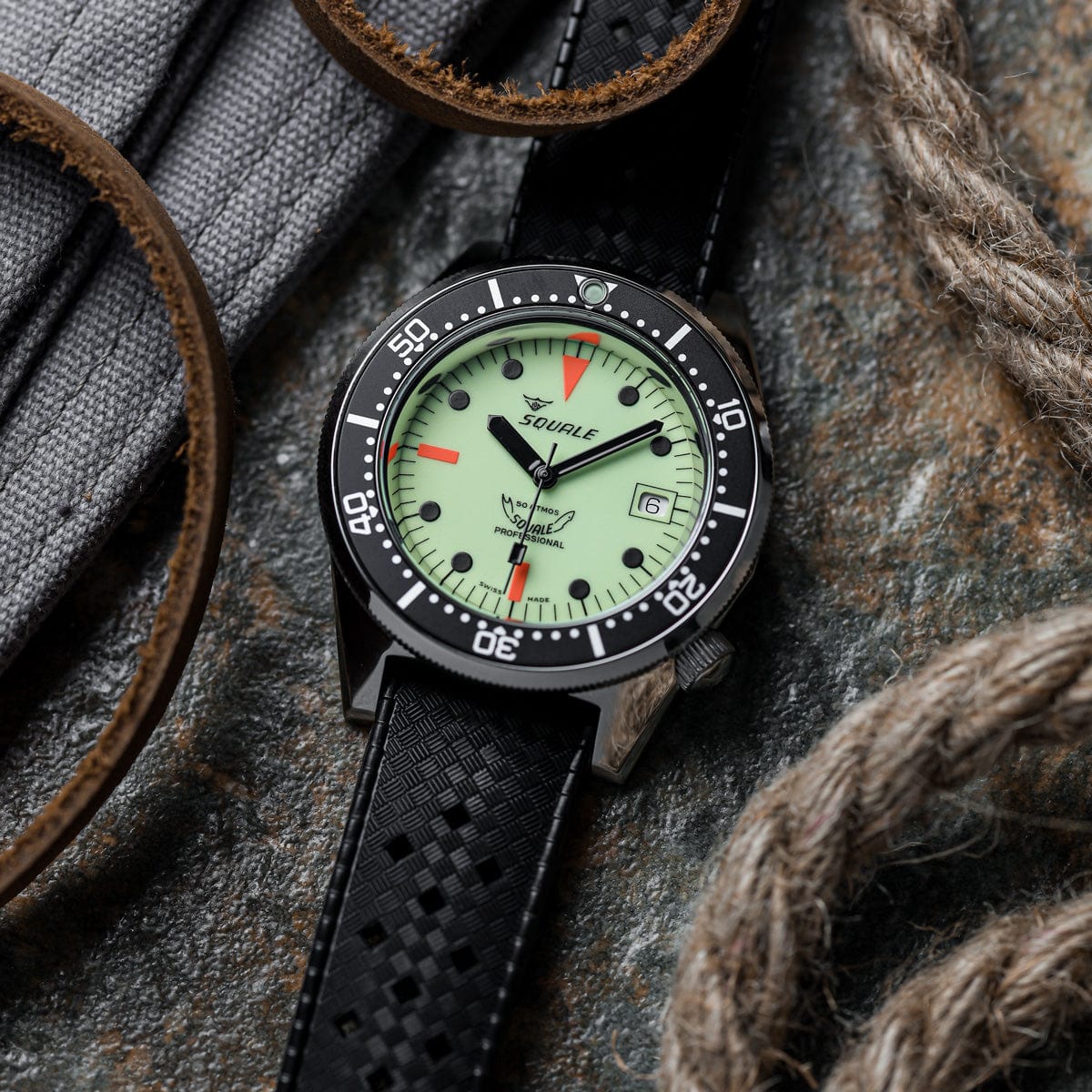 Squale 1521 Swiss Made Diver's Watch With Full Luminous Dial