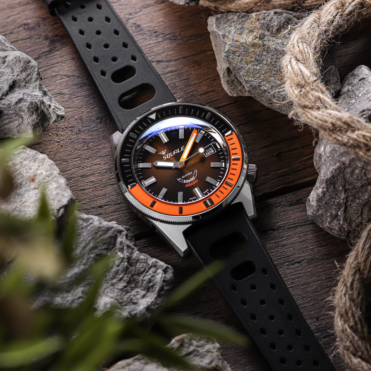 Squale Matic Swiss Diver's Watch - Mesh Bracelet - Brown - NEARLY NEW