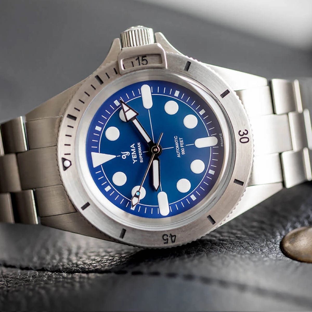 YEMA Superman Maxi Dial - Steel Bezel - Blue Dial - 39mm Lifestyle 001