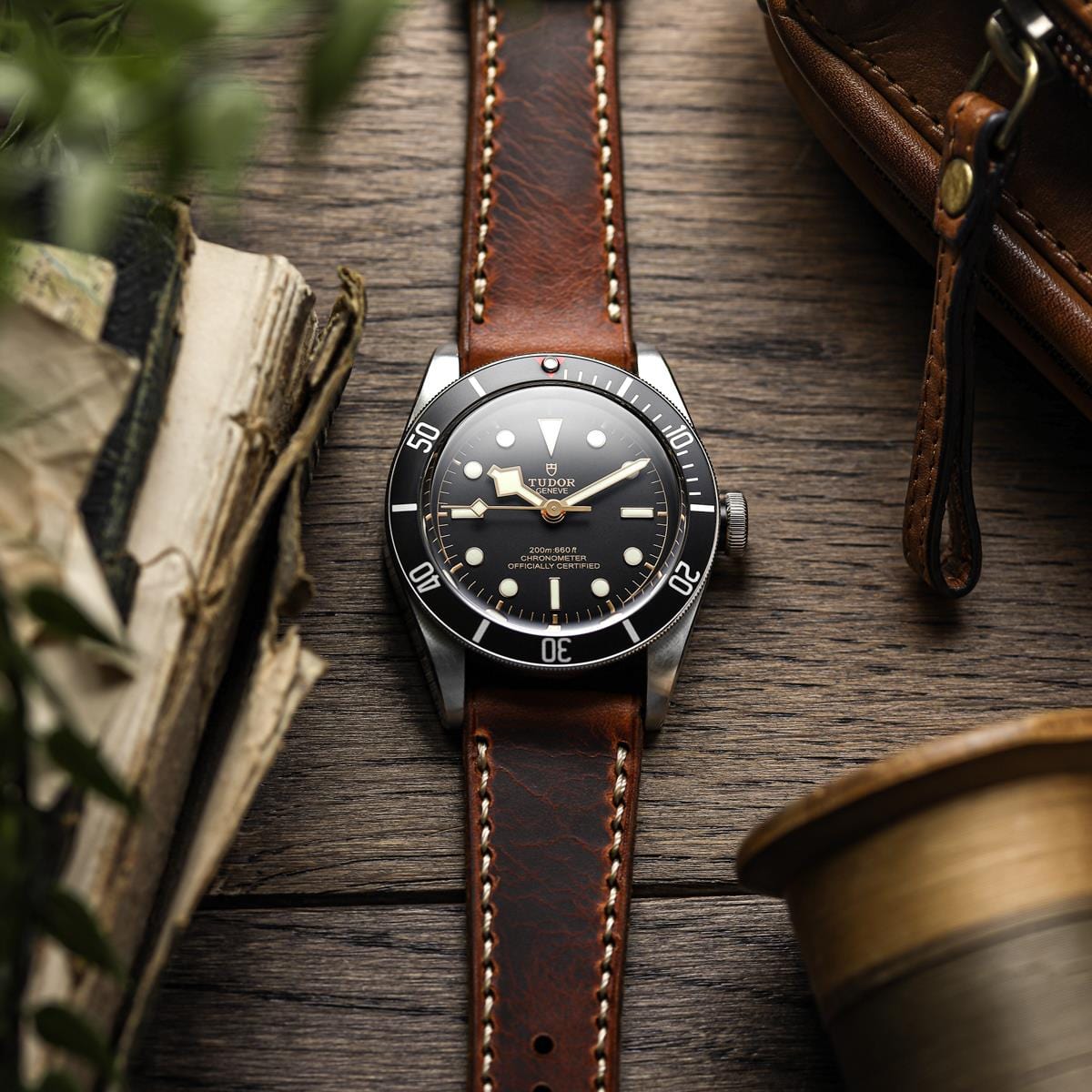 WatchGecko Hatherley Handmade Leather Watch Strap - Reddish Brown