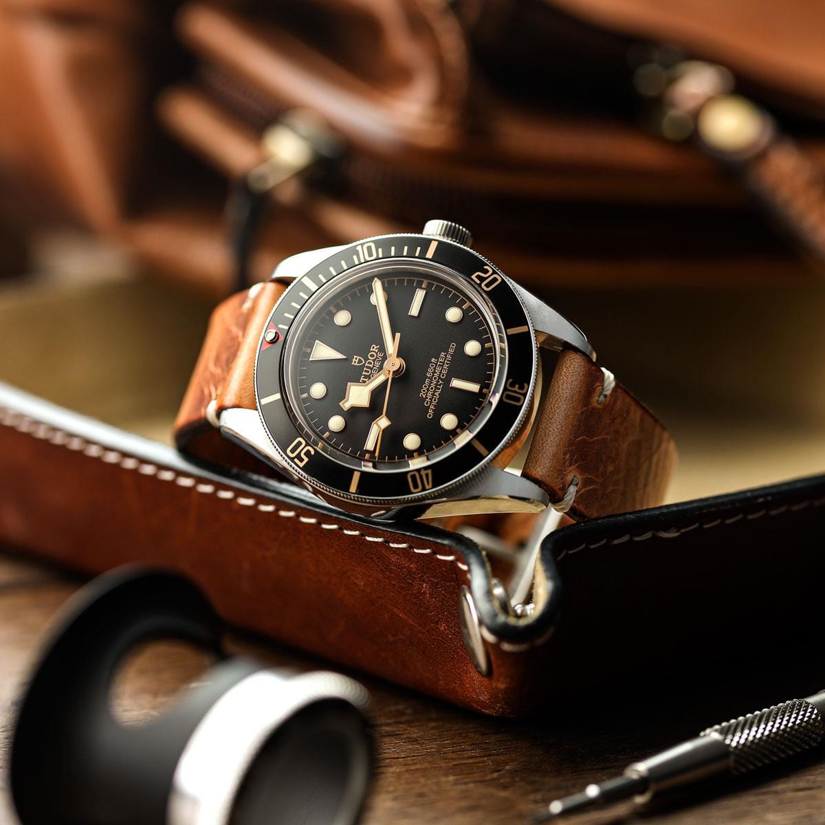 WatchGecko Lansdown Handmade Leather Watch Strap - Bone Wax Brown