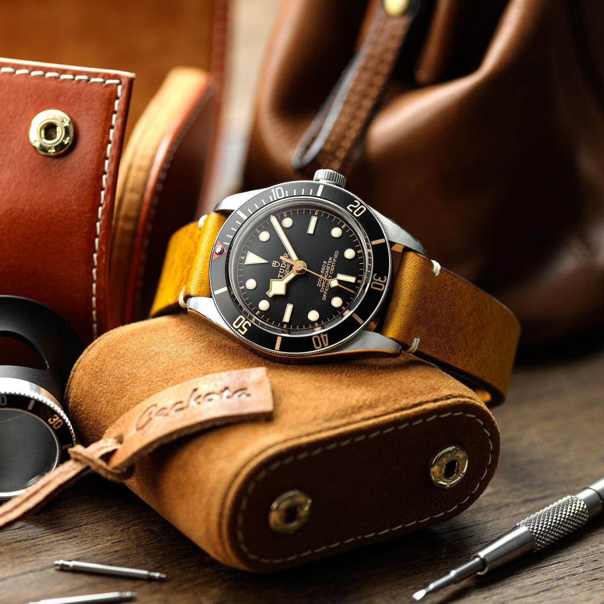 WatchGecko Lansdown Handmade Leather Watch Strap - Napoli Brown