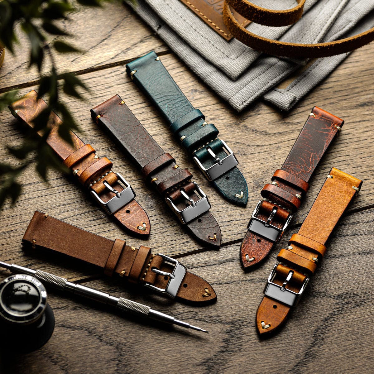 WatchGecko Lansdown Handmade Leather Watch Strap - Reddish Brown