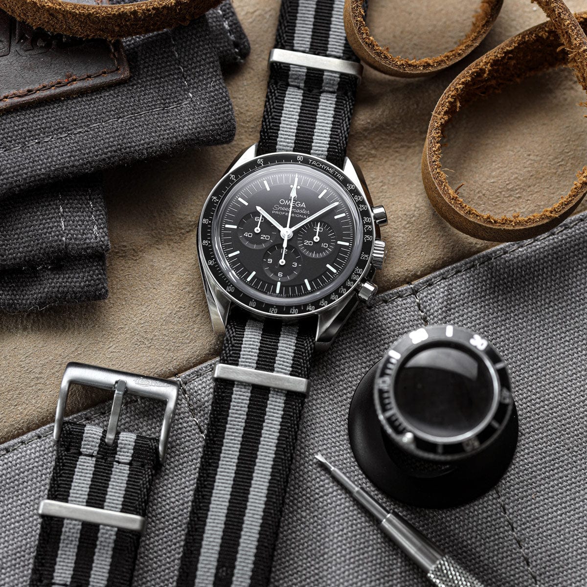 WatchGecko Signature Military Nylon Watch Strap - Bond