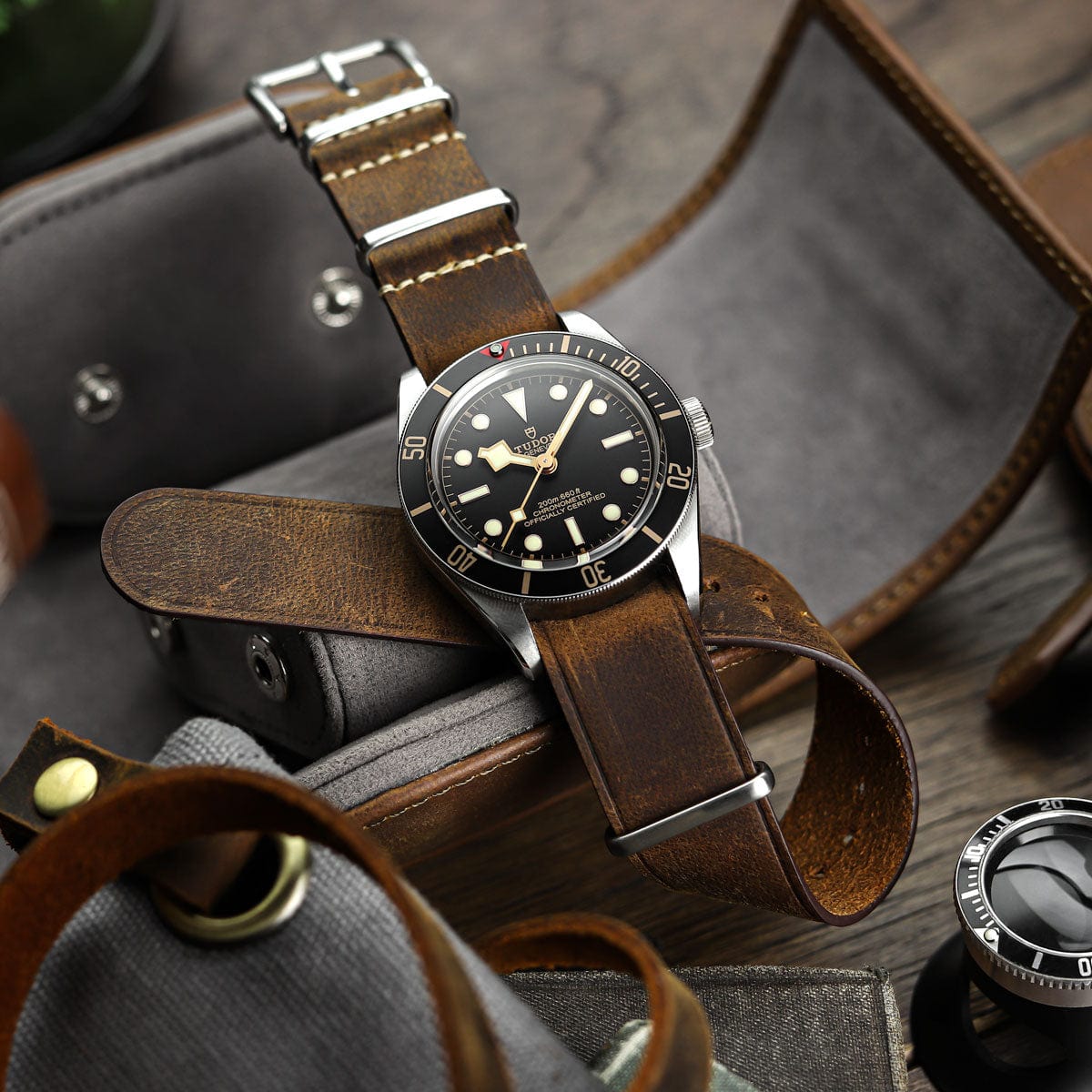 ZULUDIVER 1973 British Military Watch Strap: OXFORD - Chestnut Brown