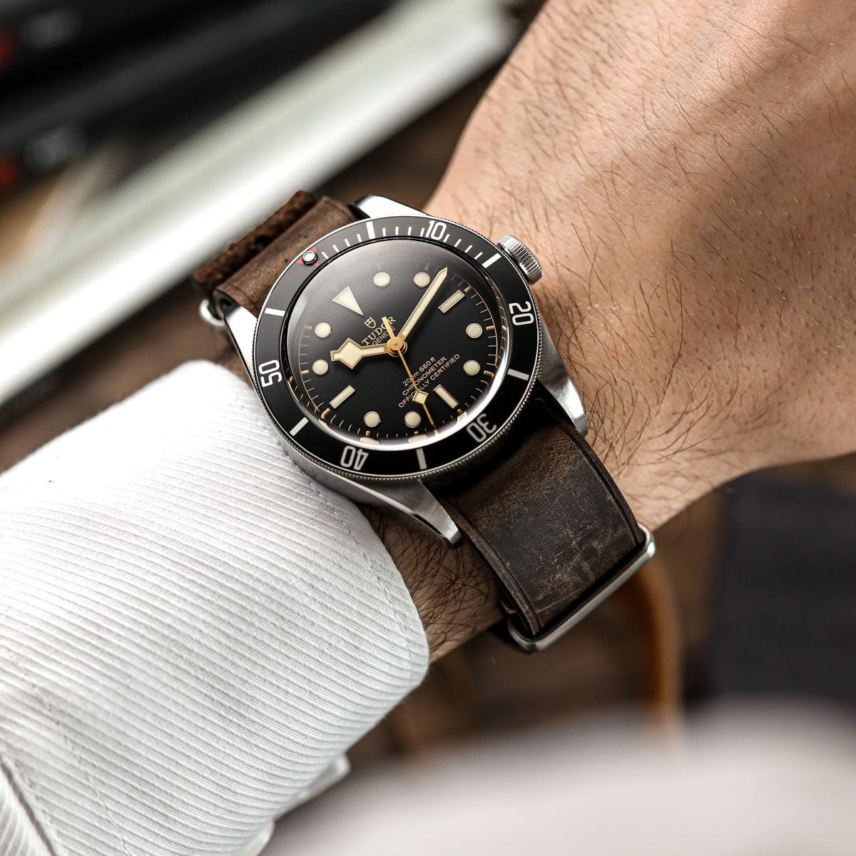 ZULUDIVER 1973 British Military Watch Strap: OXFORD - Chocolate Brown