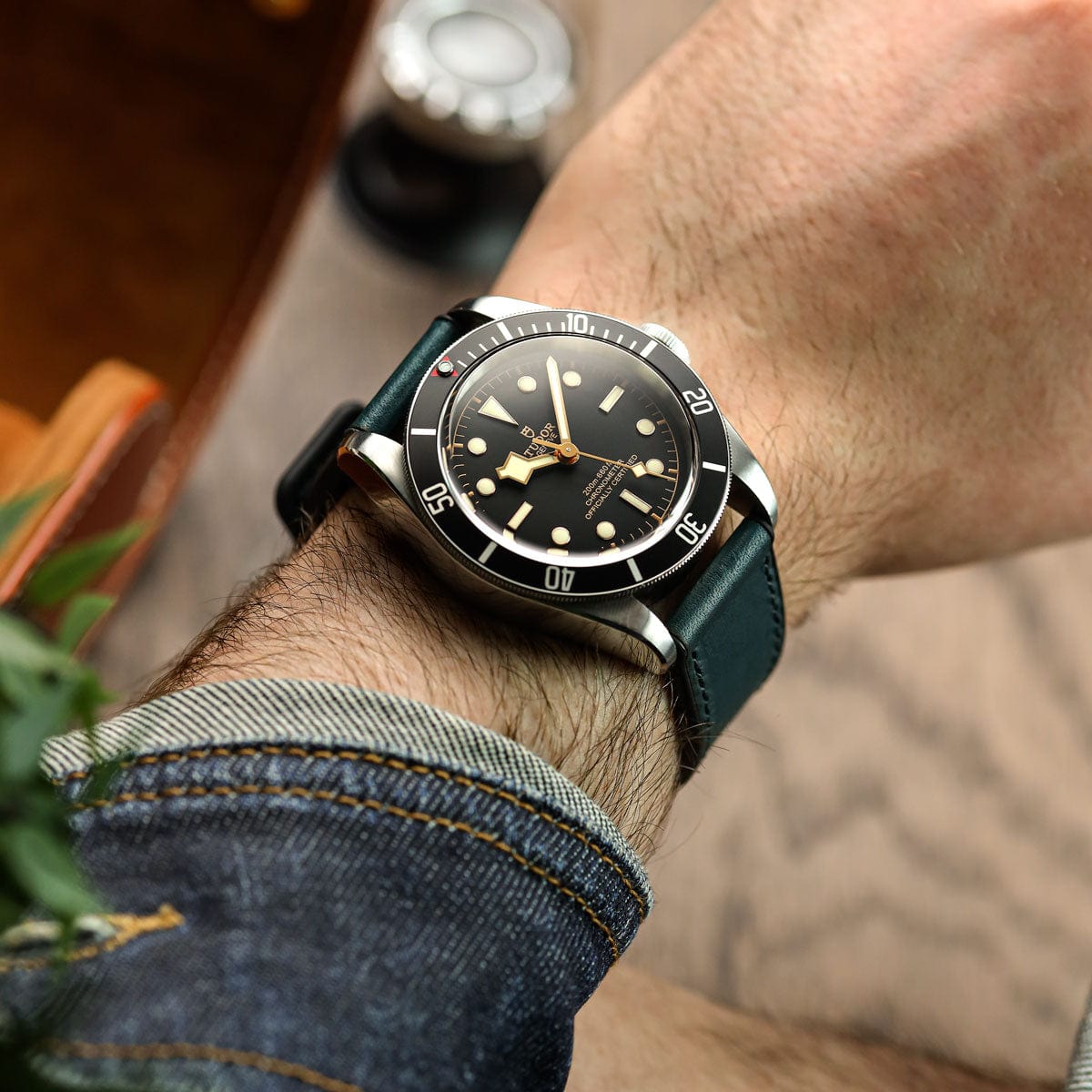 ZULUDIVER Endurance Rubber Watch Strap Brushed Buckle - Marianas Black