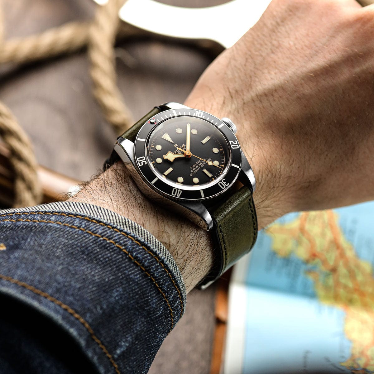 ZULUDIVER Endurance Rubber Watch Strap Brushed Buckle - Marianas Black