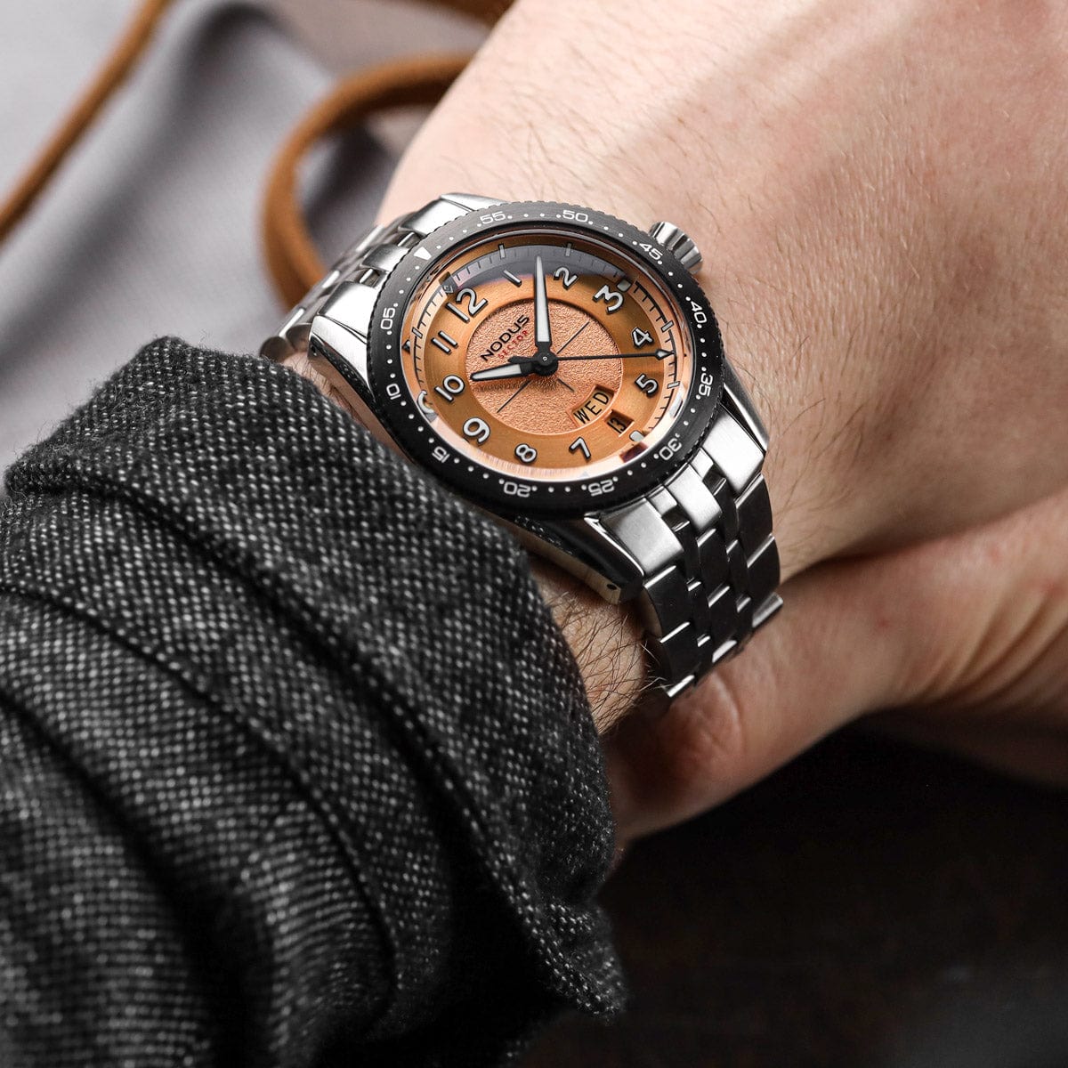 Nodus Sector Pilot Automatic Watch - Flyer Salmon - DLC Bezel