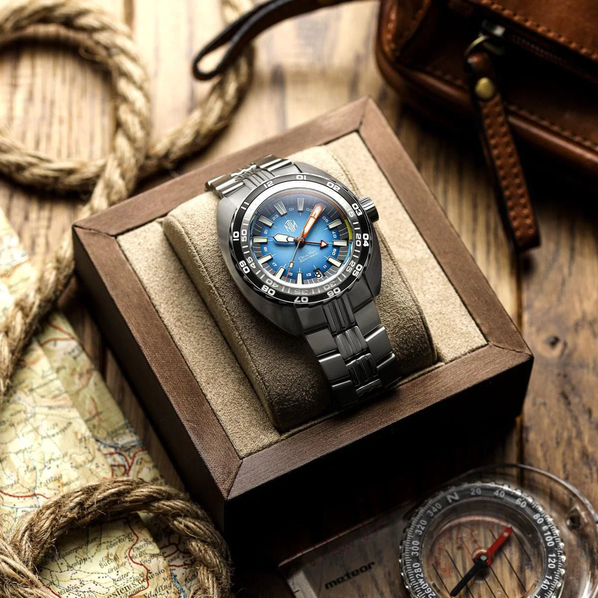NTH DevilRay GMT Dive Watch - Date - Blue