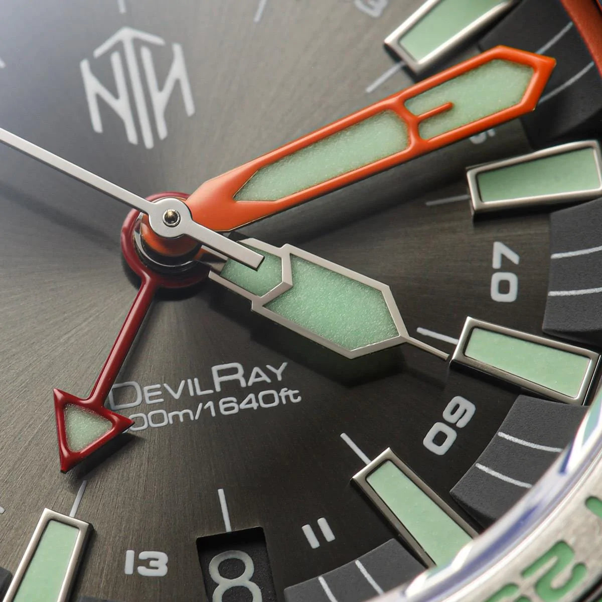 NTH DevilRay GMT Dive Watch - Date - Black