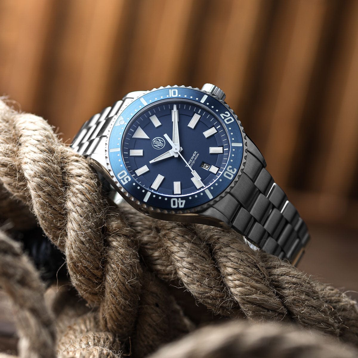 NTH Thresher Automatic Dive watch - No Date - Blue - NEARLY NEW