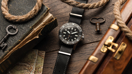 Diver watch under 2000 deals