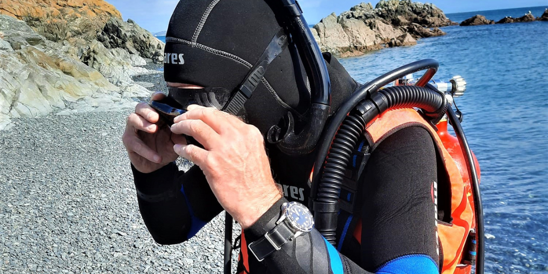 Diving With The ZULUDIVER TYPHOON Strap
