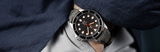 Exclusive Hands On With The New Yema Navygraf Maxi Dial