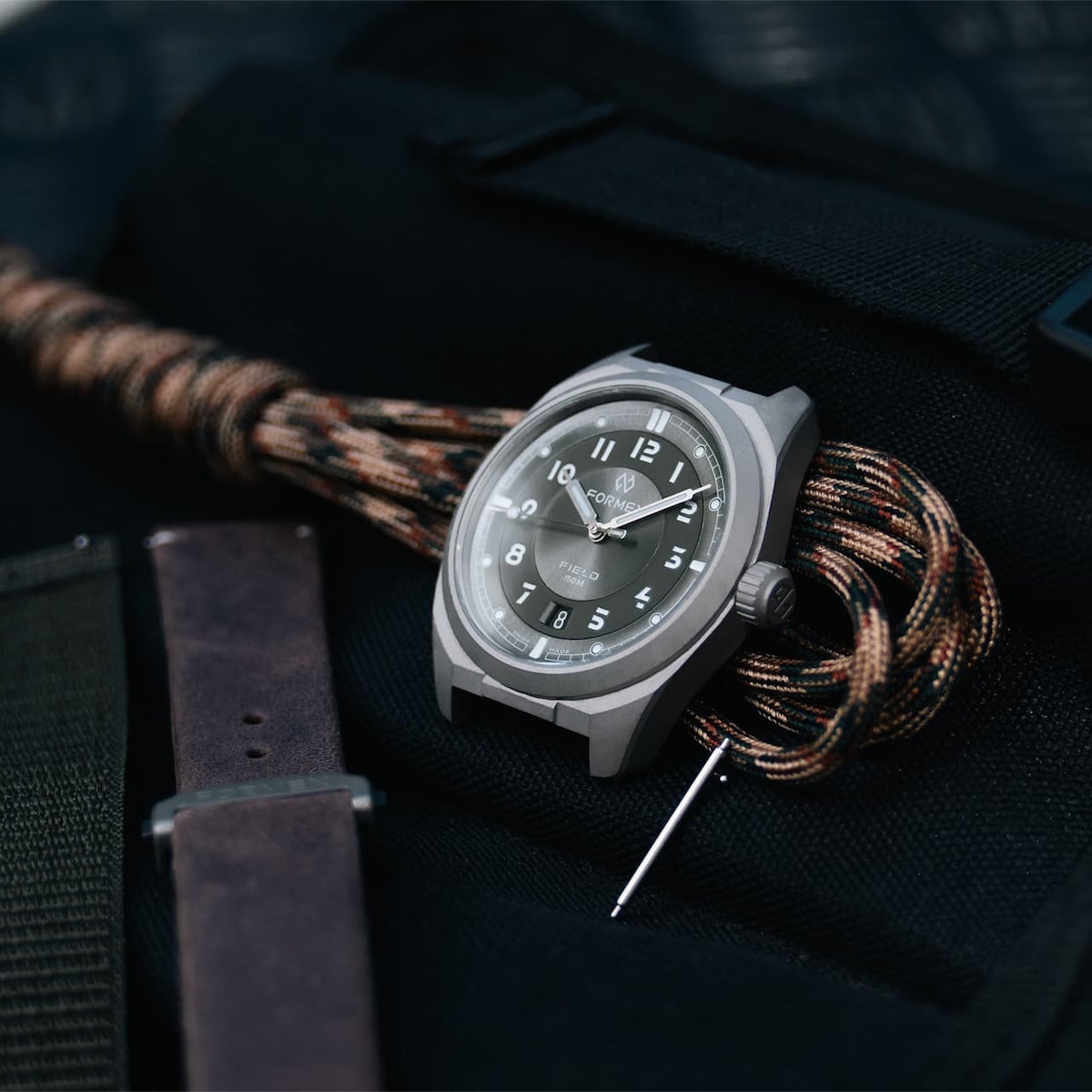 2025 FORMEX Field 40 mm "Basalt Grey" on green khaki nylon / velcro strap