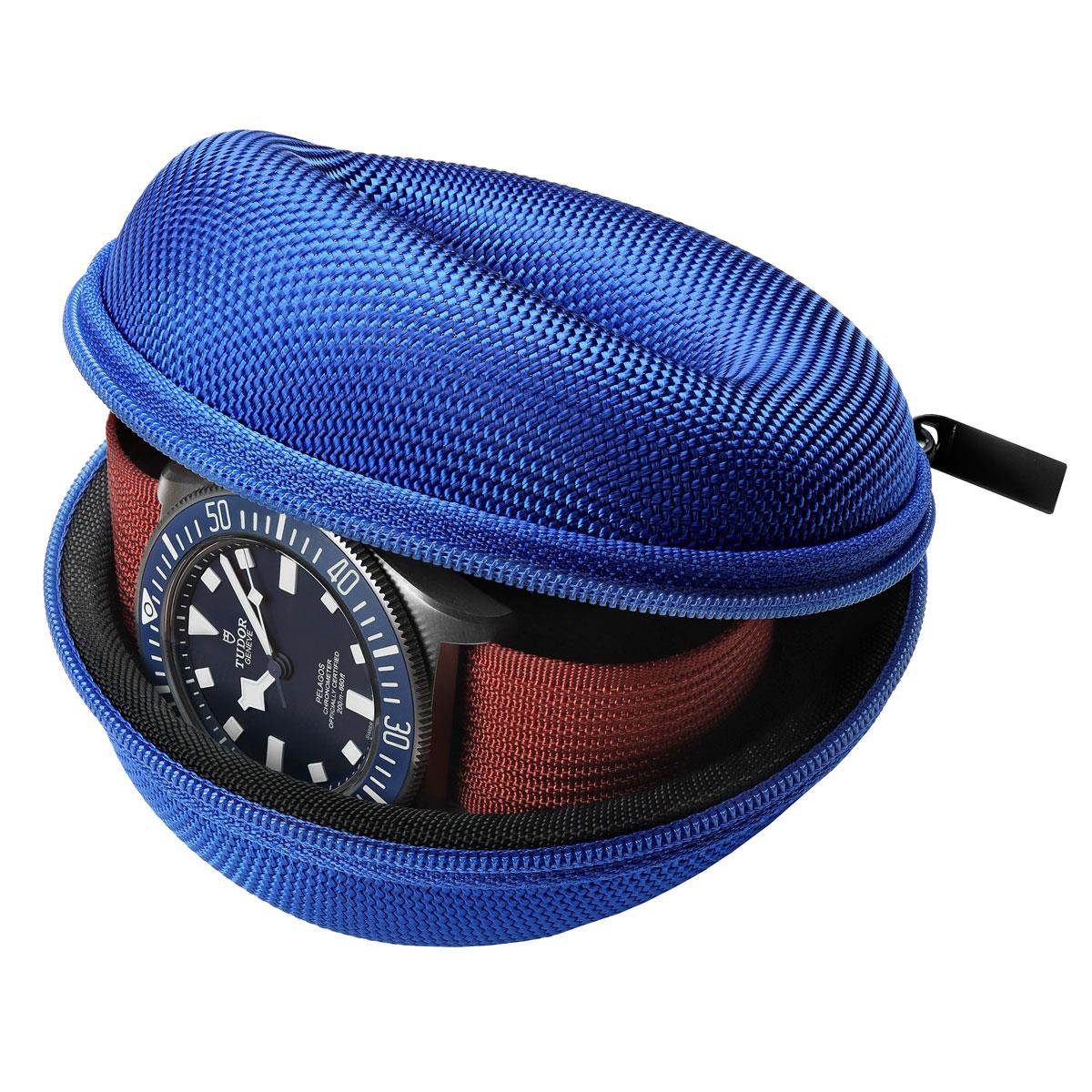 OCTOPOD Zip Up Doughnut Watch Case - Cobalt Mesh