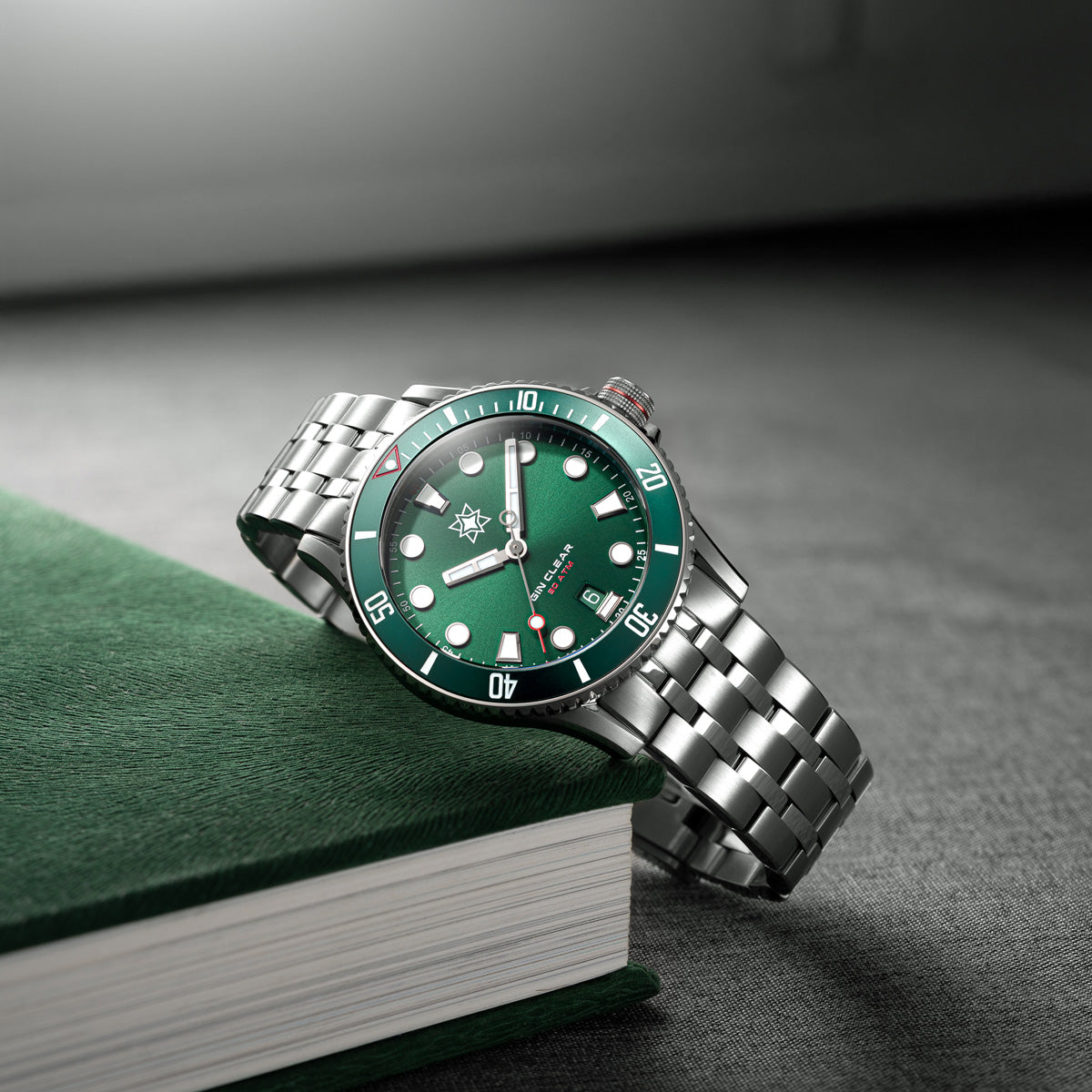 Second Hour Gin Clear Mk3 - Emerald Dial