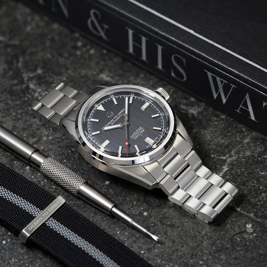 Ocean To Orbit LHOTSE Classic Steel 38.5mm Bracelet