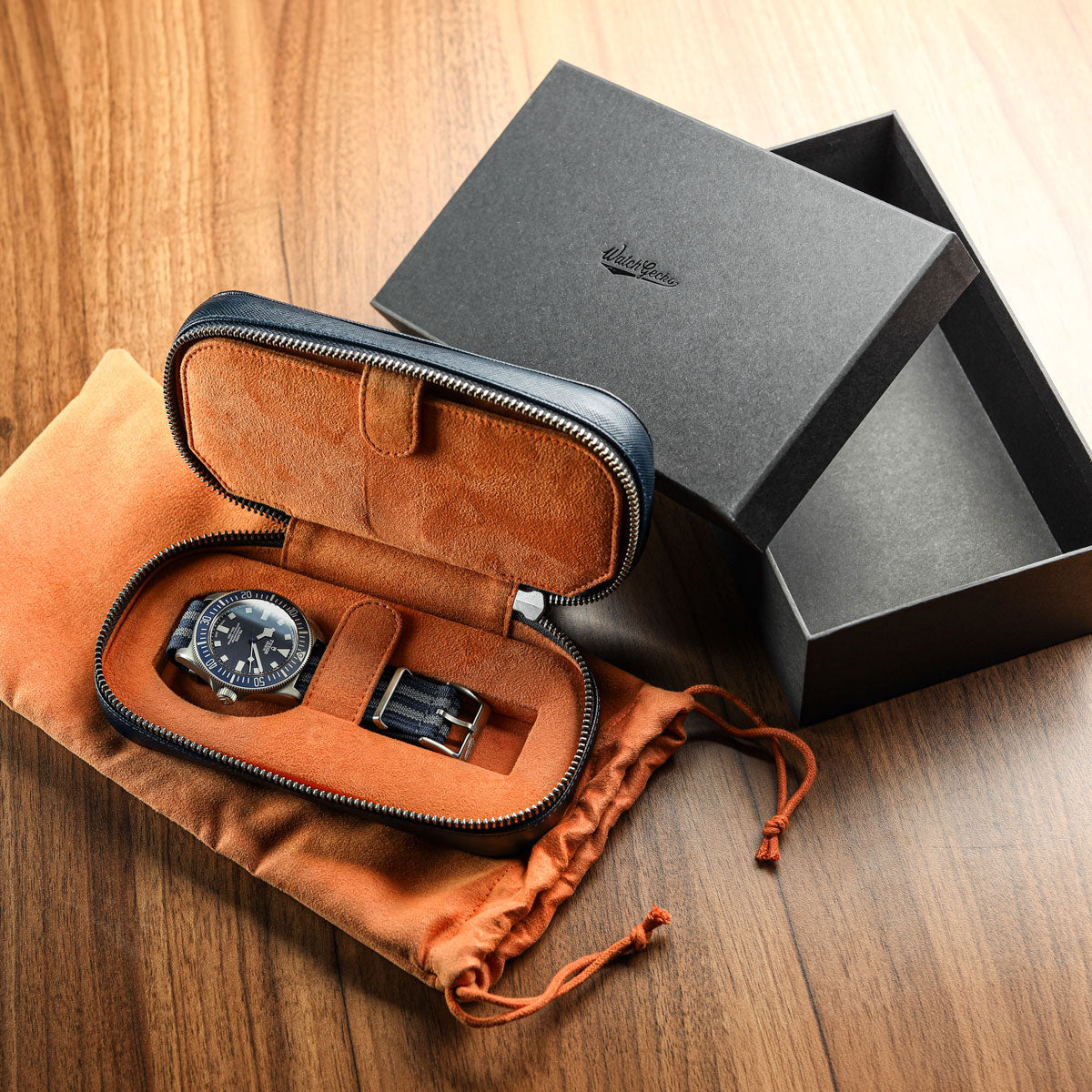 WatchGecko Dual Travel Watch Case - Green / Beige