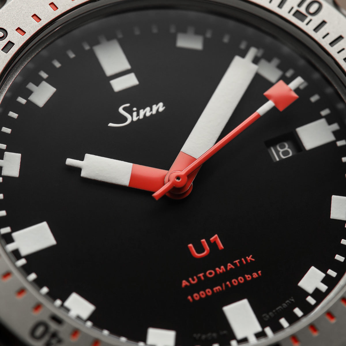 Sinn U1 Automatic Divers Watch - Black Dial - Solid Bracelet