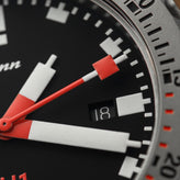 Sinn U1 Automatic Divers Watch - Black Dial - Solid Bracelet