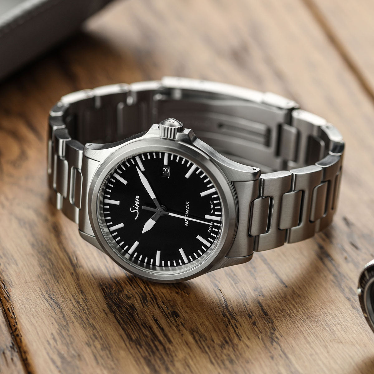 Sinn 556 I Automatic Sports Watch - Black Dial - Solid Bracelet